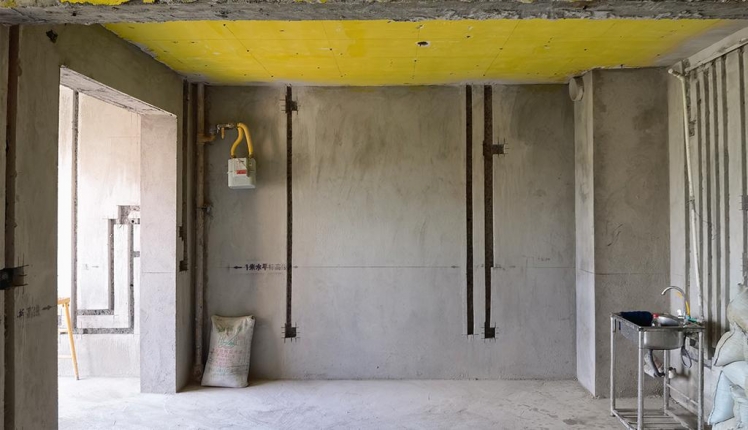 东方雅苑现代简约别墅装修实景工地