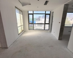 月光流域涂装阶段工地现场图-3