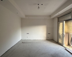 常发香城湾华舍苑涂装阶段工地现场图-1