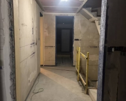 正荣国领涂装阶段工地现场图-5