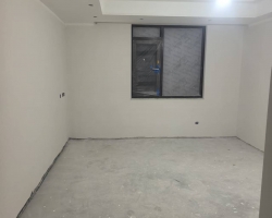 旭辉依云湾涂装阶段工地现场图-2