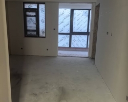 旭辉依云湾涂装阶段工地现场图-4