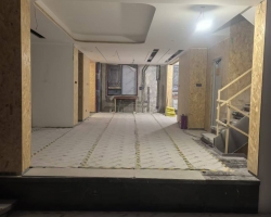 旭辉依云湾涂装阶段工地现场图-8